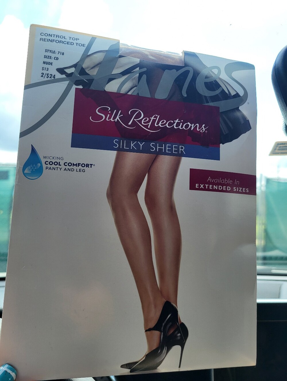 Hanes Pantyhose Silk Reflections Sheer Toe Control Top Cool Comfort style 718 CD